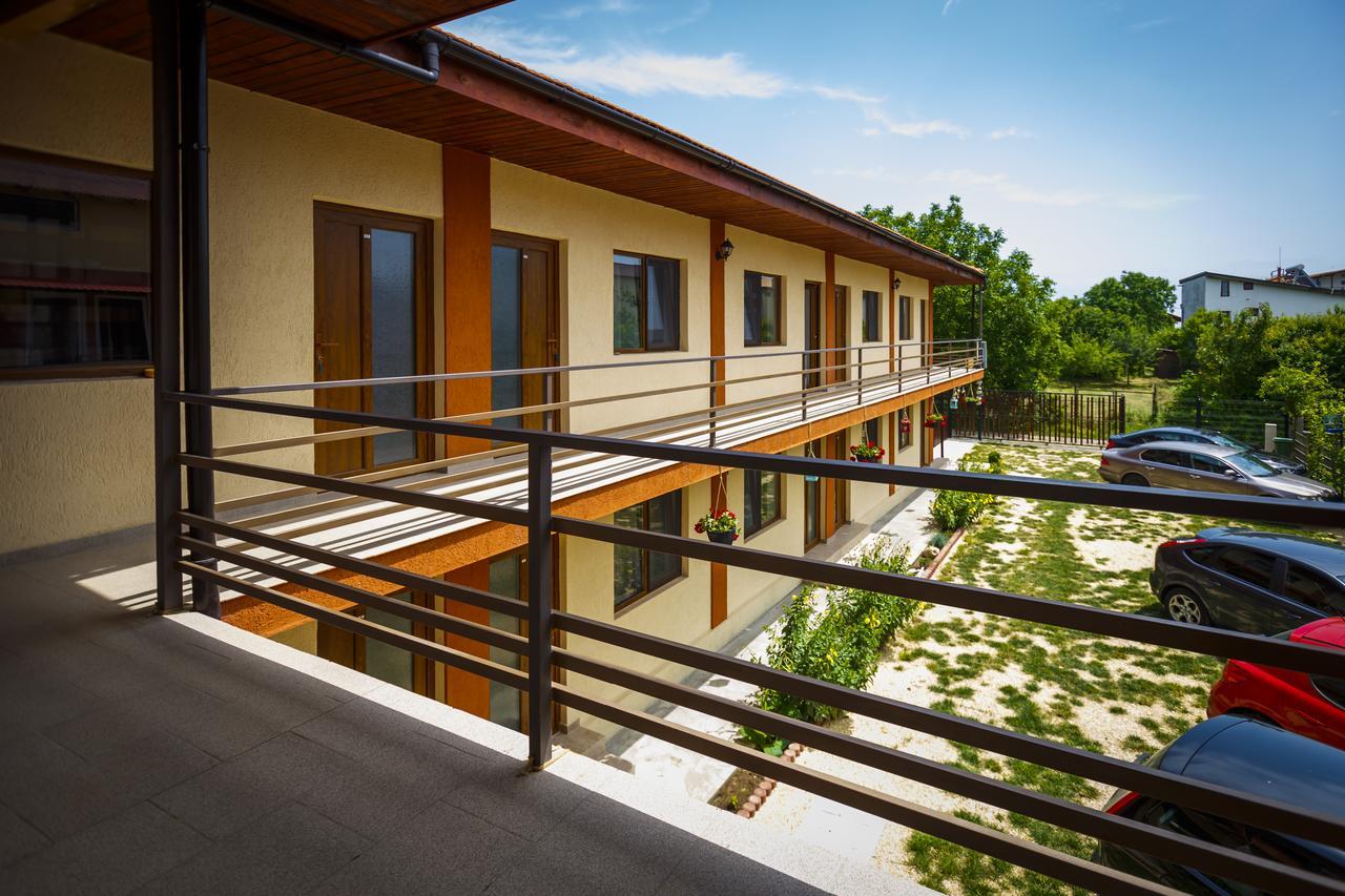 Hotel Casa Tudorascu Vama Veche Zewnętrze zdjęcie